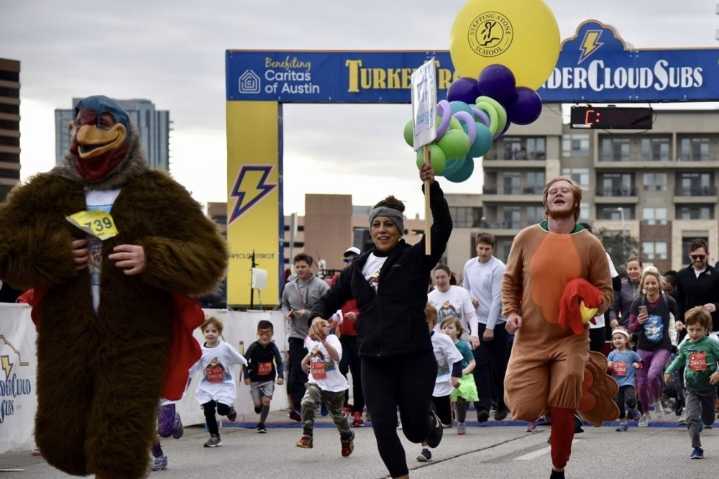 Austin turkey trots for Thanksgiving 2025