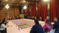 China se compromete a seguir negociando una rebaja de aranceles al porcino aragonés