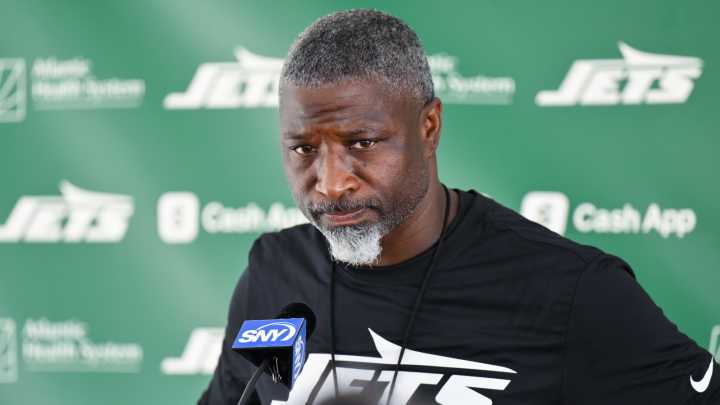 Former Jets coach blasts team after double