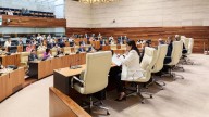 PSOE y Vox señalan el camino de las urnas en Extremadura: "Estamos preparados"