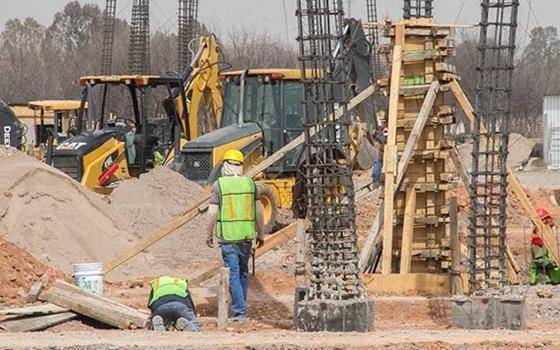 Constructoras de NL buscan materiales en Saltillo ante conflicto por pedreras