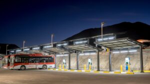 Copec inaugura electroterminal que convierte a Copiapó en la primera ciudad de América con transporte público 100% eléctrico