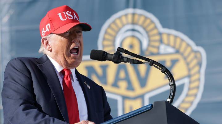 Judge temporarily blocks Trump from any sending National Guard troops to Oregon