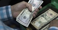 Peso colombiano encara cierre de 2025 entre volatilidad global y riesgos fiscales internos