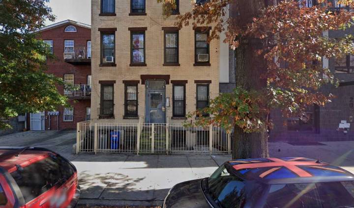 Murder in Brooklyn: Homeless man questioned in connection with deadly stabbing