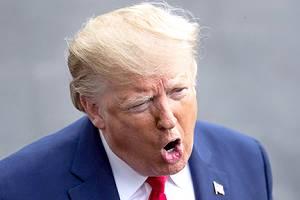 Critica Trump elección de Bad Bunny para el Super Bowl