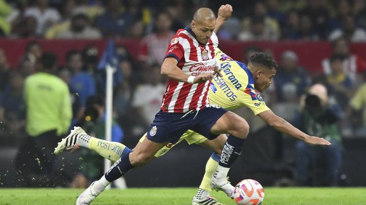 El “Chicharito” Hernández por fin le anota al América en intenso empate: 1