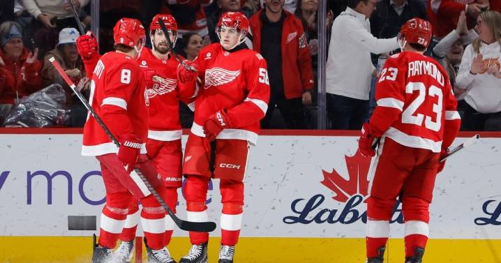Edvinsson scores two goals as Red Wings erase four-goal deficit, beat Blues 6