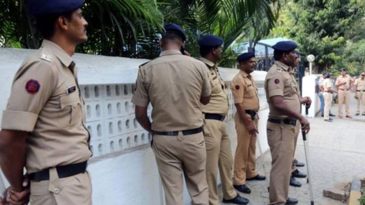 Employee of corporate gifting firm dupes the company of 7,000 grams of gold coins worth Rs 5.75 crore, arrested