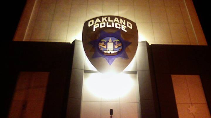 Oakland police chief resigns, effective in December