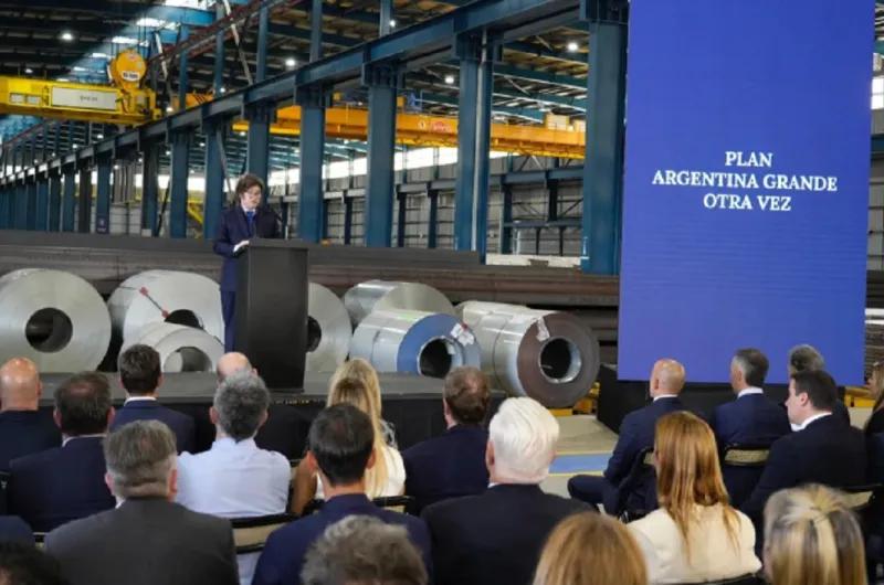 Milei celebró el acuerdo YPF-Eni: "La inversión más grande de la historia argentina"