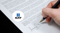 SAT confirma litigio con Samsung, pero desmiente sea de 300 mil millones de pesos
