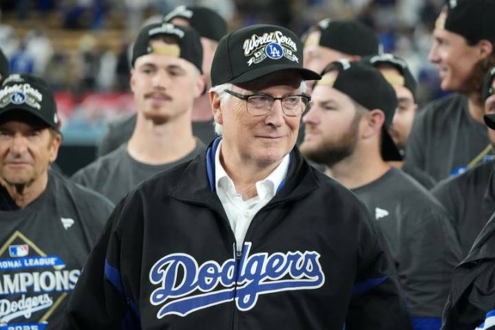 NBA approves sale of Lakers to Mark Walter