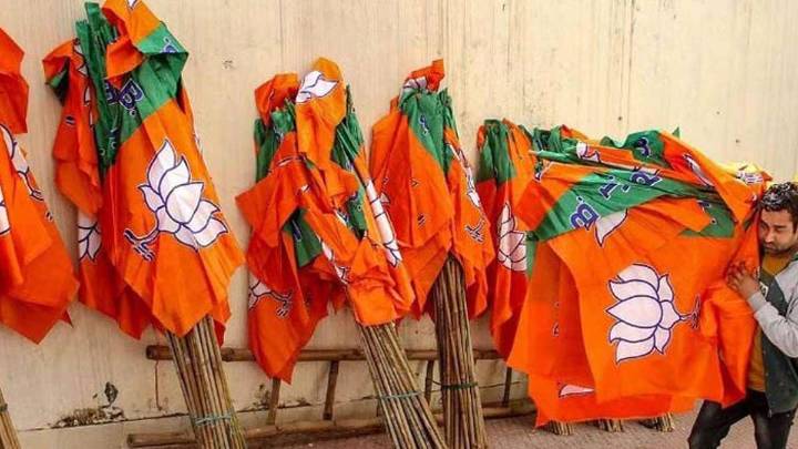 Gujarat cabinet reshuffle: Will BJP resort to 'no-repeat' theory of 2021? Will state get a tribal deputy CM?