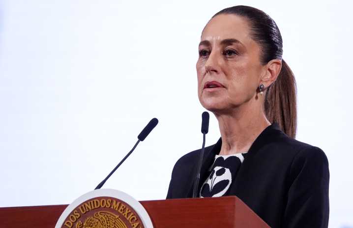 Sheinbaum critica retroactividad en la Ley de Amparo