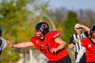 Winnipeg high school football player who sustained spinal injury in game has died