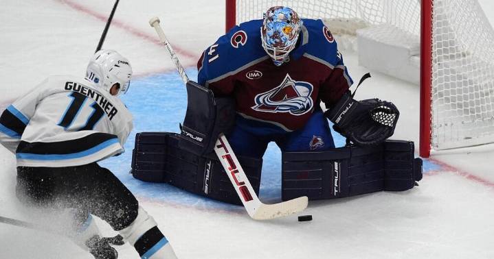 MacKinnon scores go-ahead goal early in 3rd, Avalanche beat Mammoth 2