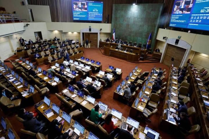 Fracaso en la Cámara: Solo 49 diputados presentes, sanciones por ausencias y dudas por actividades de campaña