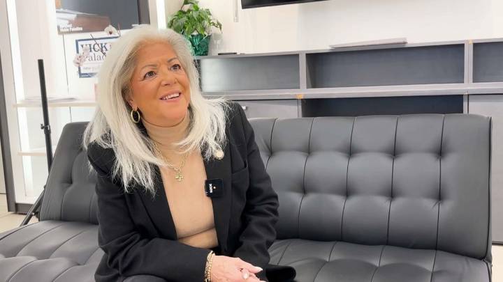 Council's GOP firebrand campaigning on district projects