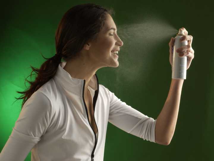 El spray fijador para piel grasa más recomendado que es bestseller en Amazon