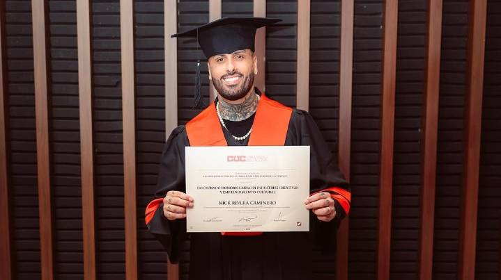 Nicky Jam recibe doctorado honoris causa por su aporte a las industrias creativas en Colombia