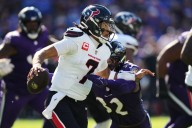 Texans look for continued improvement after winning two straight following 0