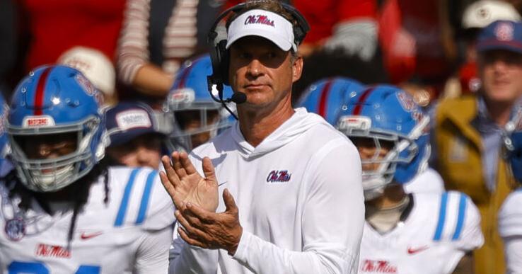 Lane Kiffin takes issue with Brent Venables saying OU is 'better team' than Ole Miss