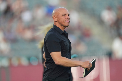 Colorado Rapids cesan al técnico Chris Armas tras dos temporadas al mando