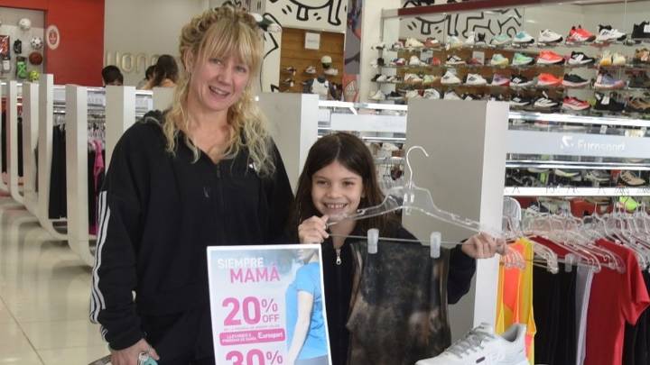 El comercio apela a promociones en ventas por el Día de la Madre