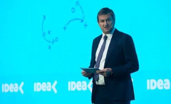 Coloquio de IDEA: reclamo por la economia real e incertidumbre pos 26 de octubre