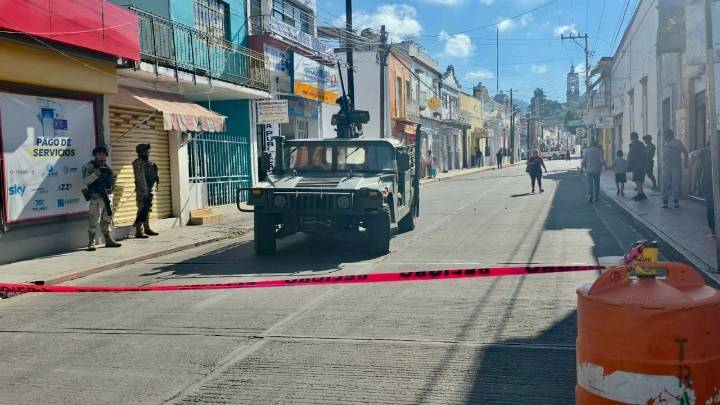 Se registran enfrentamientos con granadas y "drones explosivos" en Zinapécuaro entre el CJNG y el "Cártel X"