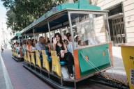Castellón amplía el tren turístico con una nueva ruta para potenciar el turismo senior y dinamizar el comercio local