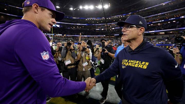 Chargers, Justin Herbert thrash Vikings: Live updates and reaction to NFL ‘Thursday Night Football’