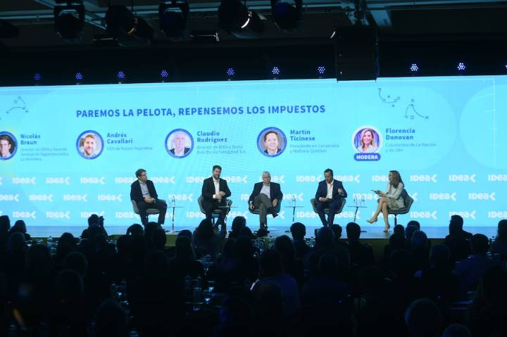 Mientras Caputo promete avanzar en la reforma tributaria, los empresarios advierten por la evasión fiscal y el impacto de la carga impositiva