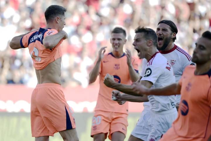 Barcelona sufre una goleada 4-1 en Sevilla y cede el liderato al Real Madrid