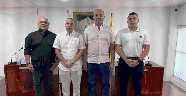 Santa Marta ya tiene nuevo contralor, se trata de Humberto Ceballos Ladino El economista fue elegido por el Concejo Distrital con 19 votos a favor.