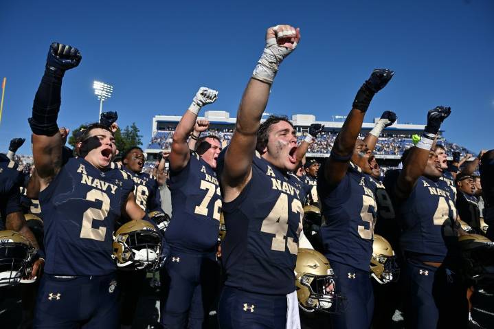 Bob Molinaro: Unbeaten Navy could crack Top 25 with a win at North Texas