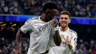 Vinicius despierta al Real Madrid con un doblete para recuperar el liderato: así fueron sus goles en Santiago Bernabéu [VIDEO]