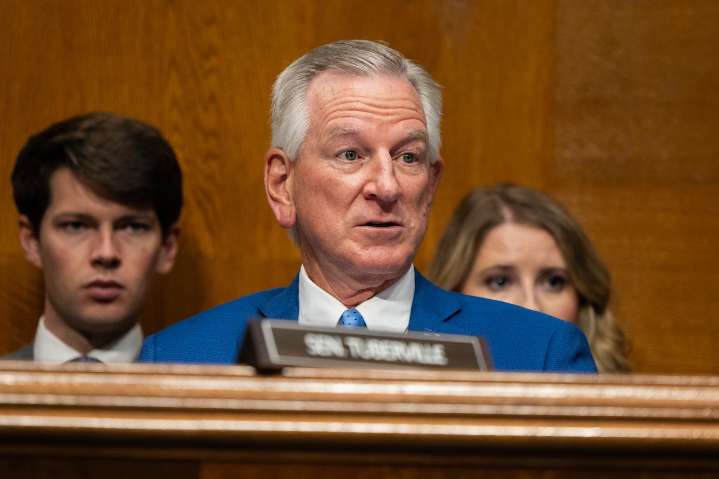 Tuberville outraged over FBI analyzing senators’ phone records: ‘Biden was tapping the phones’
