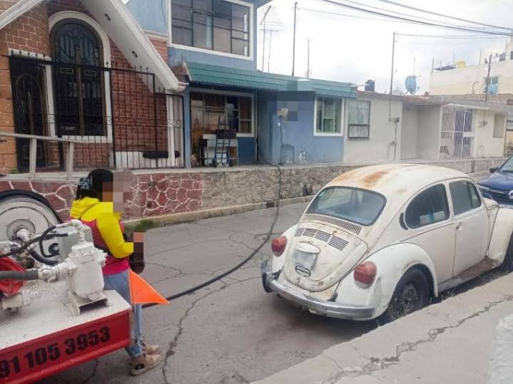 Aseguran pipa de gas LP por rellenar tanques