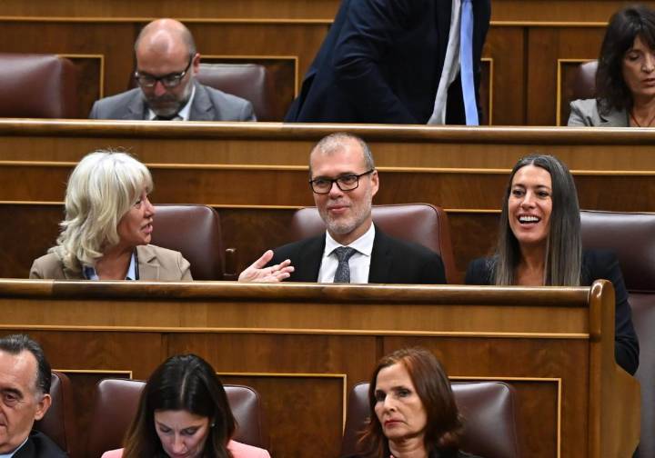 Junts da un ultimátum a Sánchez: «Menos hablar de cambio de horario y más de la hora del cambio»