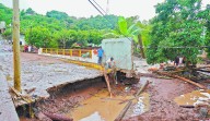 Protección Civil Reconoce que 10 Localidades de Hidalgo Siguen Incomunicadas a Dos Semanas de las Inundaciones