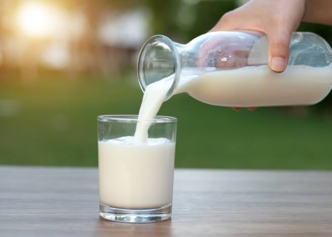 Bengaluru Endocrinologist Clears Doubts About Adding Milk to Daily Diet: ‘No Medical Indication to Replace It’