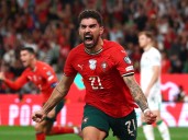 Portugal beat Ireland in injury-time in World Cup qualifier