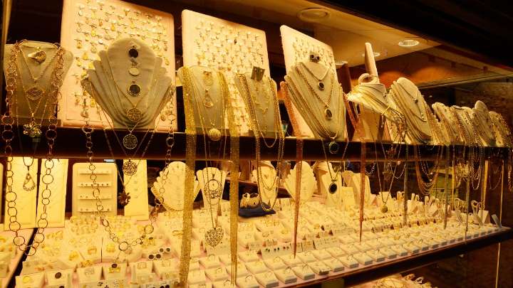 The tax twist in gifts: How money or gold gifts can affect your filing