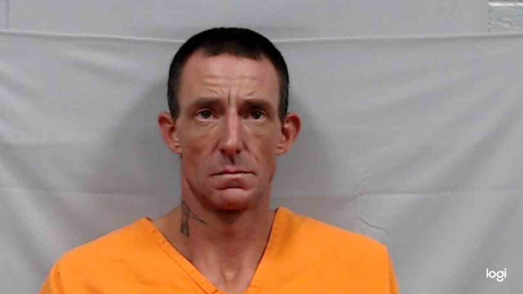 Man Accused of Threatening Woman at Lewisburg Walmart Arrested With Loaded Gun