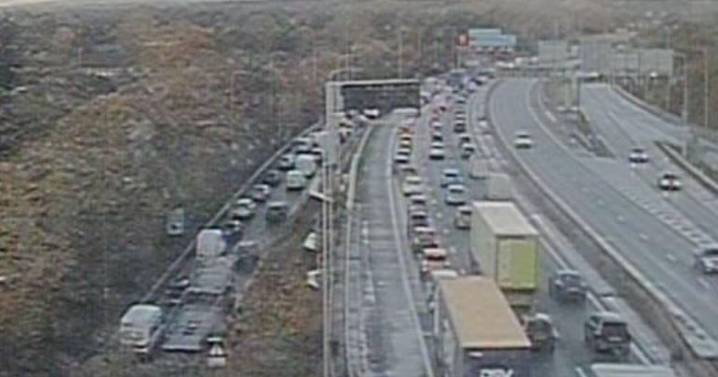 Live M60 and M62 traffic updates as crashes cause severe delays