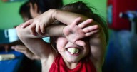 Infancias y salud mental: “Cuando no me miras, no existo”