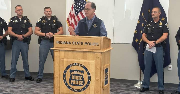 Gov. Mike Braun visits Fort Wayne to share Indiana State Police success