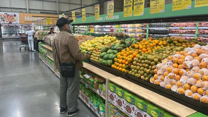 Así está cambiando la forma en que compran los colombianos: ahora lo hacen con el corazón, la mente y el bolsillo, revelan estudios